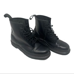 Dr martens 1460’s black size 11